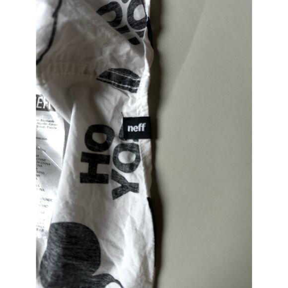 Disney Mickey Mouse Shirt Mens Large White Black Oh Boy Neff Button Up Cartoon - Picture 7 of 15